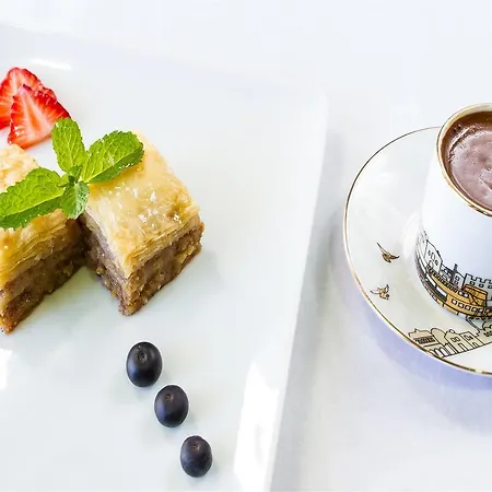 Antea Oldcity -special Category Отель 3*
